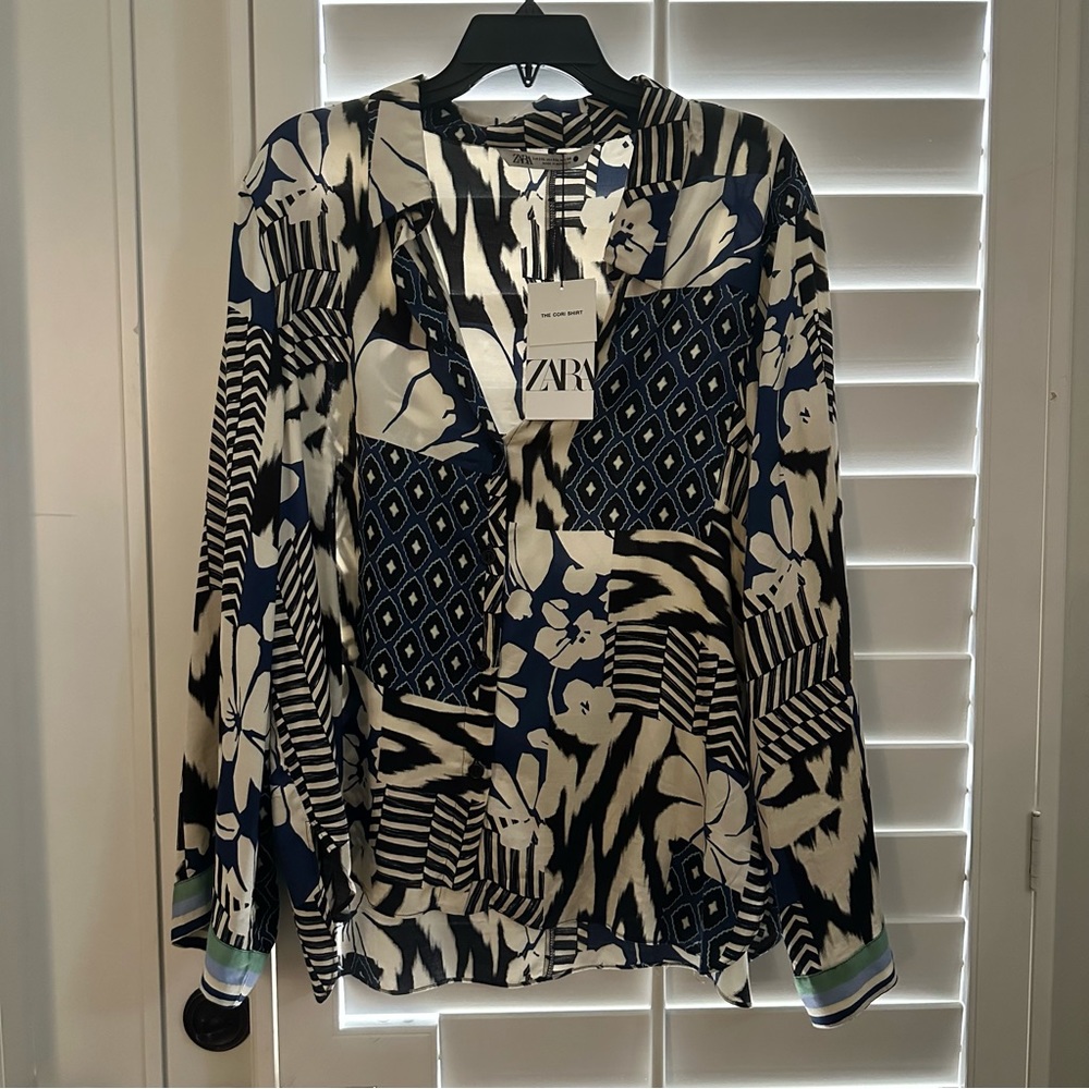 Zara long sleeve button down  blouse NWT - Picture 4 of 5